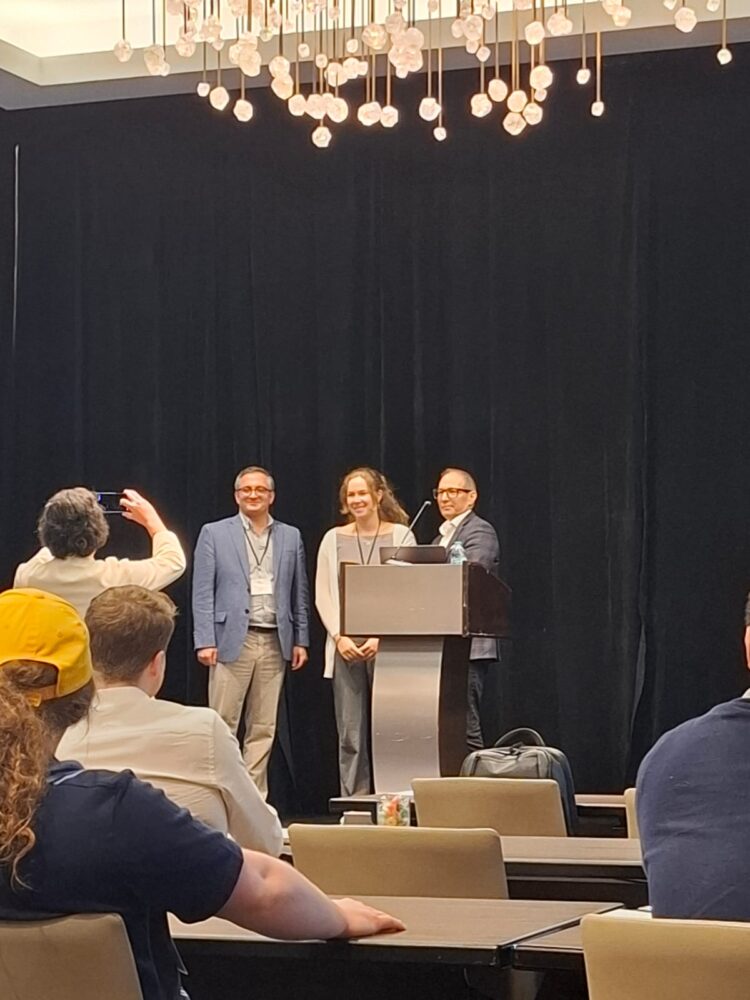 Attosecond STM – Katharina Glöckl wins ‘Best Student Talk’ award